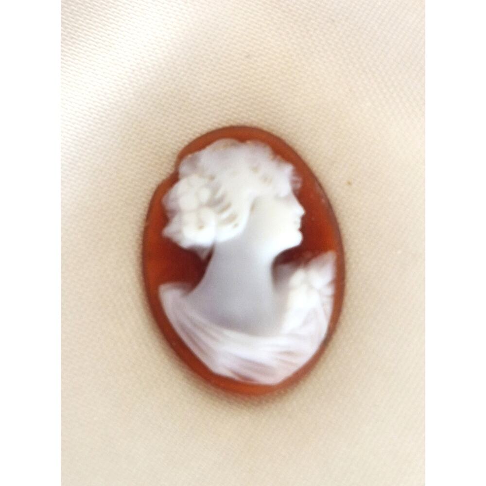 Antique Victorian Carved Portrait Cameo Shell
